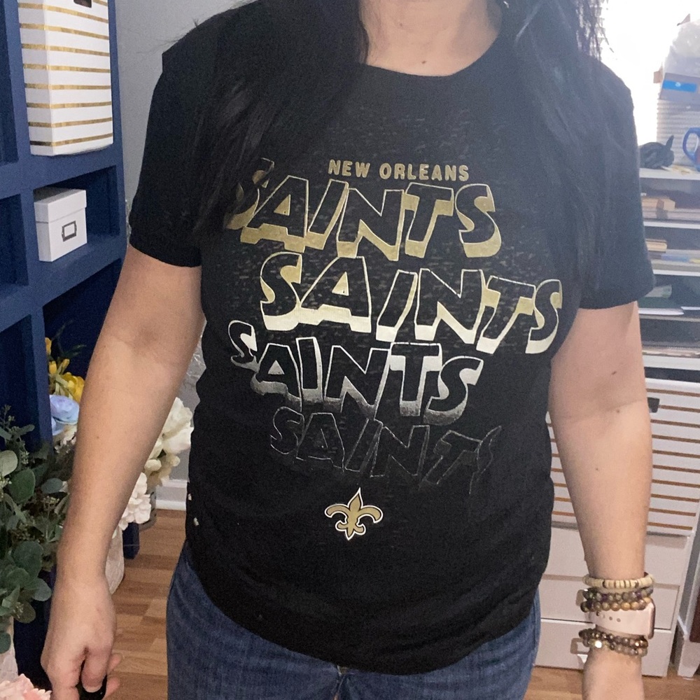 Saints tee